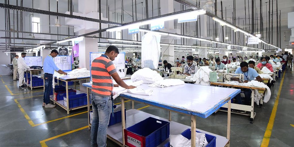 Garment manufacturing unit on the Ecocys supply network